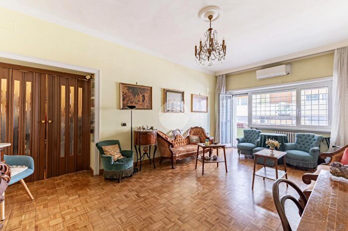 Appartamento trilocale in vendita in Via Gregorio VII, Roma