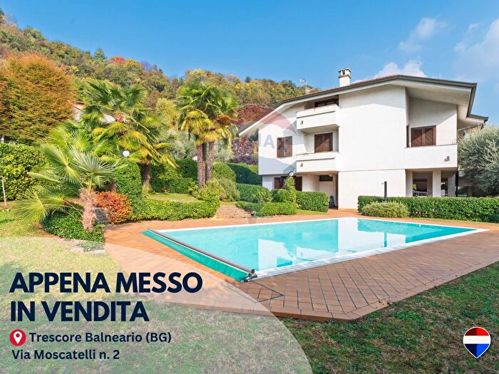 Casa con 6 locali in vendita in Via Moscatelli, Trescore Balneario