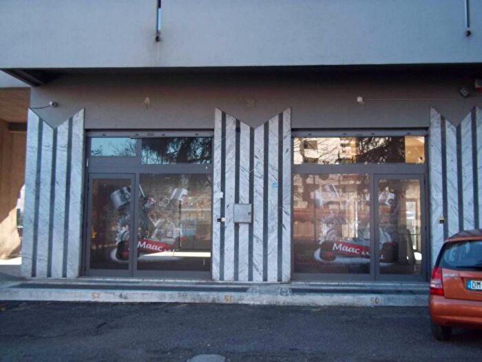 Appartamento con 6 locali in affitto in Via Alessandro Volta, Quattromiglia, Rende