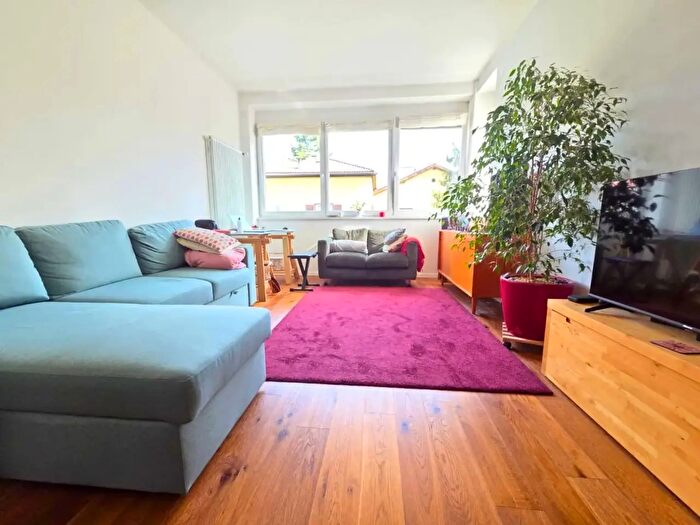 Appartamento trilocale in vendita in Via Piacenza, Bolzano