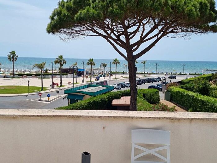 Appartamento quadrilocale in affitto in Via Tommaso Tittoni, Centro, San Felice Circeo