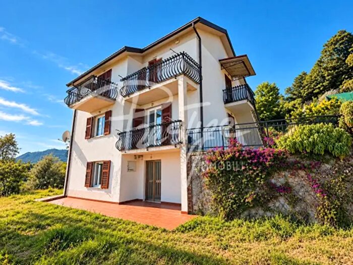 Casa con 6 locali in vendita in Via Guglielmo Marconi, La Spezia
