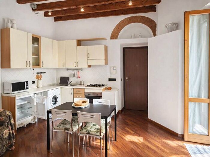 Appartamento bilocale in affitto in Via Martiri Oscuri, Rovereto, Milano