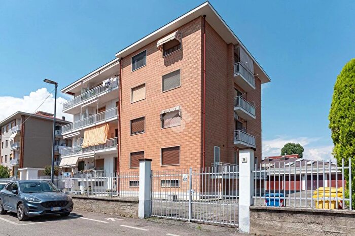 Appartamento quadrilocale in vendita in Via San Francesco d Assisi, Cirie