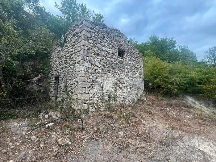 Casa monolocale in vendita in Contrada Ponticello, Subiaco