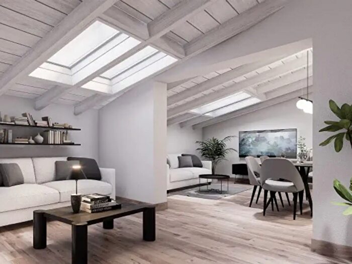 Appartamento bilocale in vendita in Piazzale Santa Croce, Parma