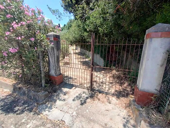 Casa trilocale in vendita in Contrada Filari, Rometta