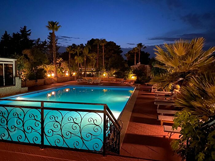 Casa con 8 locali in vendita in Strada Comunale LI Musa Ruffano Italia, Ruffano