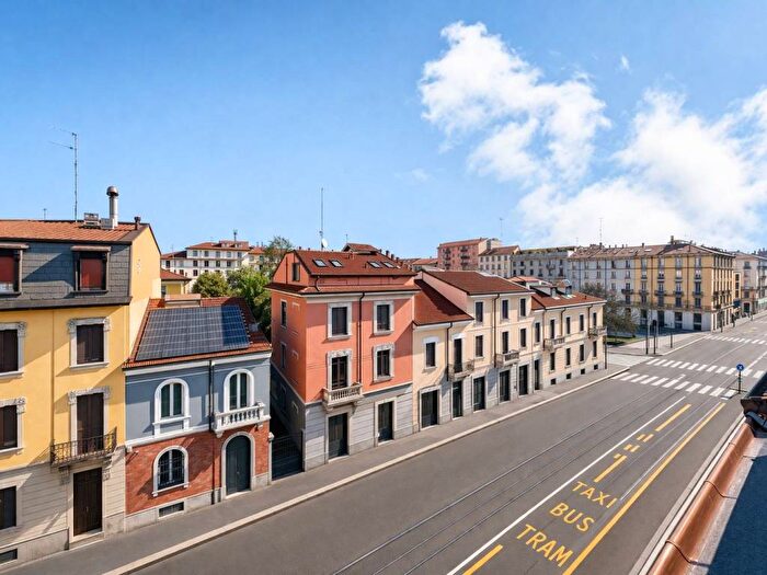 Case in Vendita e in Affitto - 2