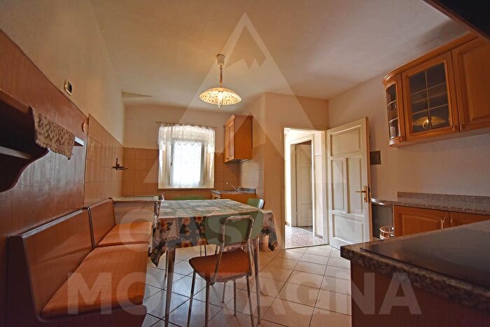 Appartamento quadrilocale in vendita in Valfloriana