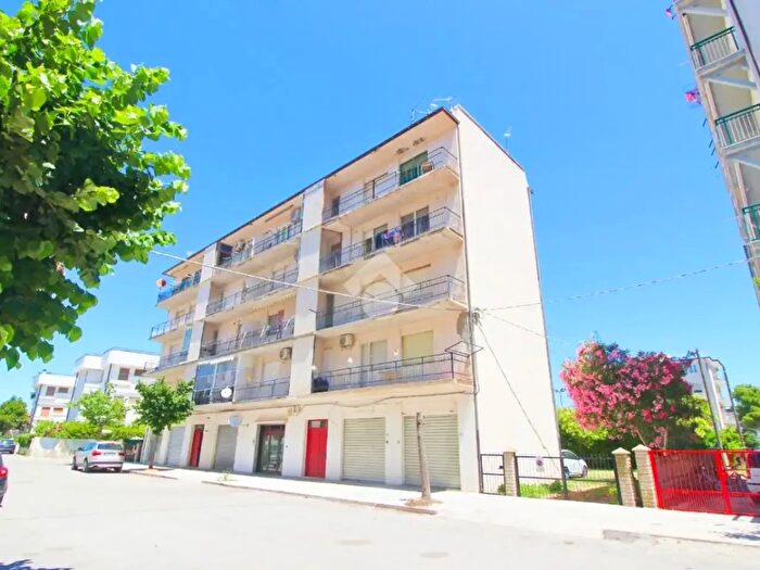 Appartamento trilocale in vendita in Via Dante, Campomarino
