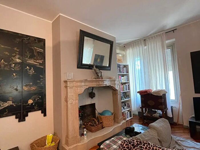 Appartamento quadrilocale in vendita in Via Fratelli Cairoli, Brescia