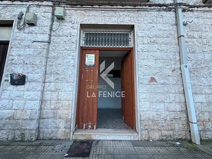 Casa bilocale in vendita in Viale Europa, Martina Franca