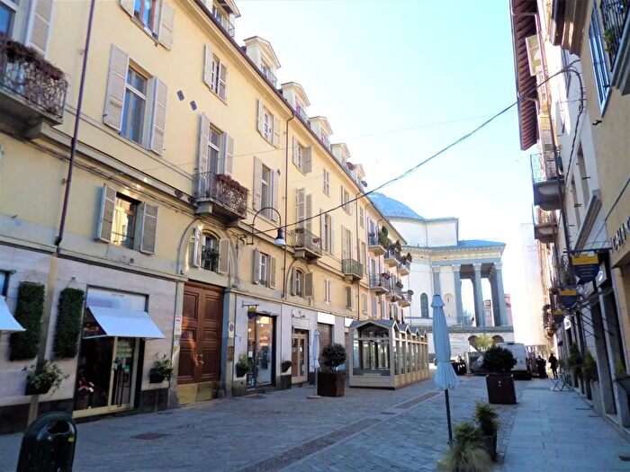 Appartamento monolocale in affitto in Via Monferrato, Torino