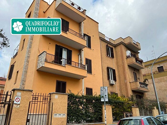 Appartamento bilocale in affitto in Via Volterra, Villa Fiorelli, Roma