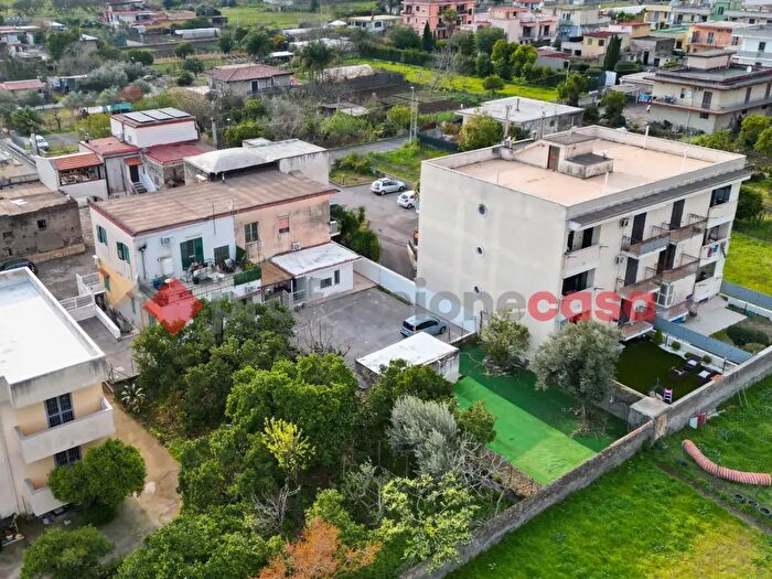 Appartamento quadrilocale in vendita in Via Arpaia, Pompei