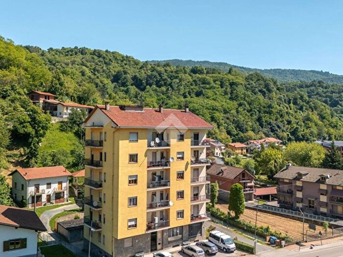 Appartamento trilocale in vendita in borgo san carlo, Centro, Venasca