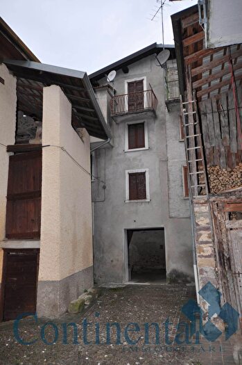 Appartamento quadrilocale in vendita in Vicolo Corticelli, Piazzolo