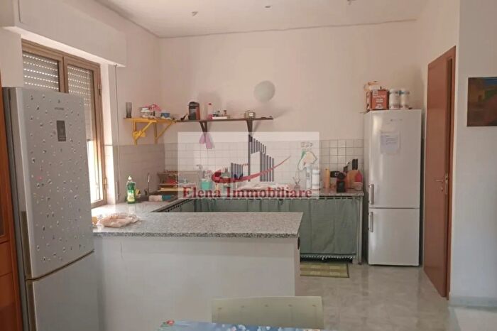 Casa con 5 locali in vendita in Alcamo