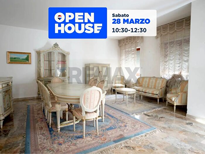 Appartamento con 5 locali in vendita in Via Milano, Lanciano