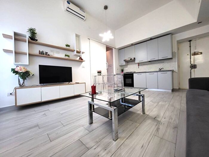 Appartamento bilocale in affitto in Via Pellegrino Rossi, Affori, Milano