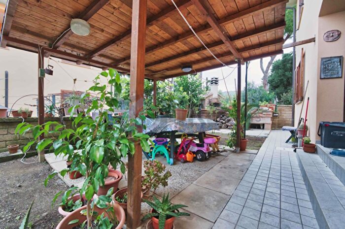 Appartamento trilocale in vendita in Suvereto