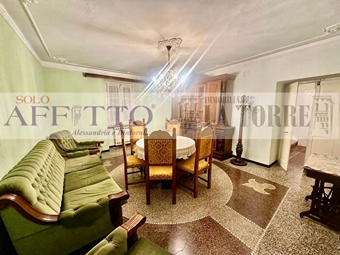 Casa quadrilocale in vendita in Via Toselli, Fresonara