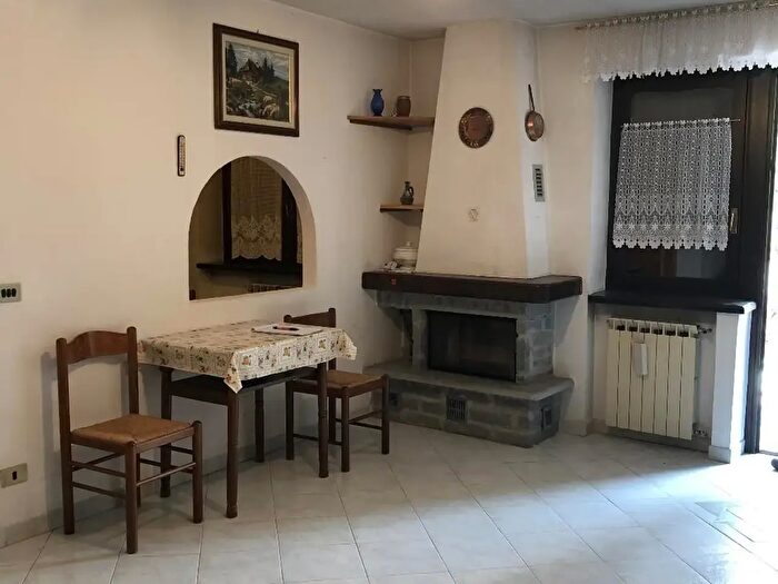 Appartamento bilocale in vendita in Via Bouvier, Cesana Torinese