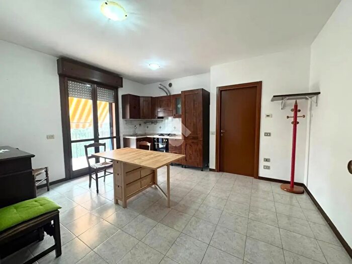 Appartamento bilocale in vendita in Via XXV Aprile, San Martino In Rio