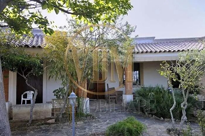 Casa con 7 locali in vendita in Contrada Cutusio, Marsala