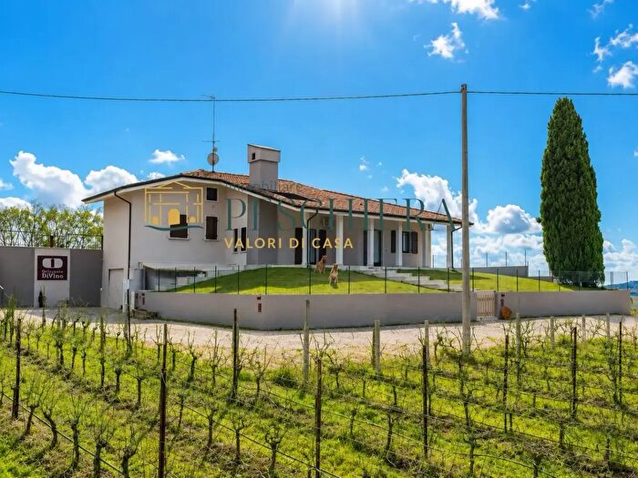 Appartamento bilocale in vendita in Via Gardoni, Valeggio Sul Mincio