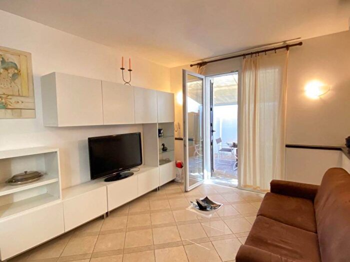 Appartamento trilocale in affitto in Viale Giordano Bruno, Abissinia, Riccione