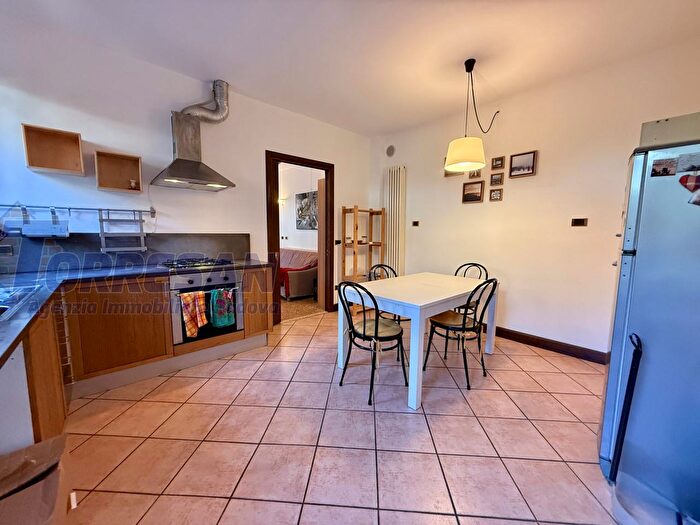 Appartamento quadrilocale in vendita in Via Campagnola, Padova