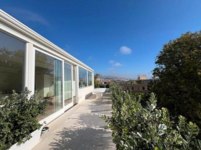 Appartamento trilocale in vendita in Strada San Giacomo, Messina