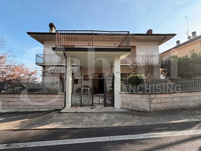 Casa con 8 locali in vendita in Via alla Salara, SantOmero