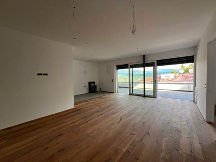 Appartamento quadrilocale in vendita in Via Rittstein, Appiano Sulla Strada Del Vino