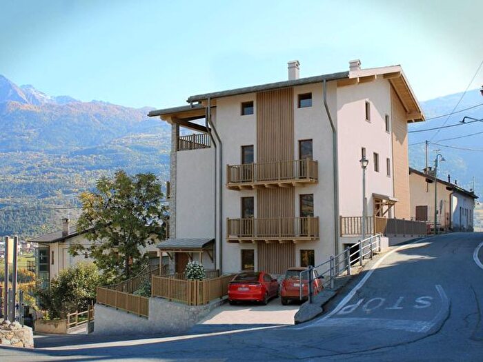 Appartamento trilocale in vendita in Frazione Ronc, Sarre