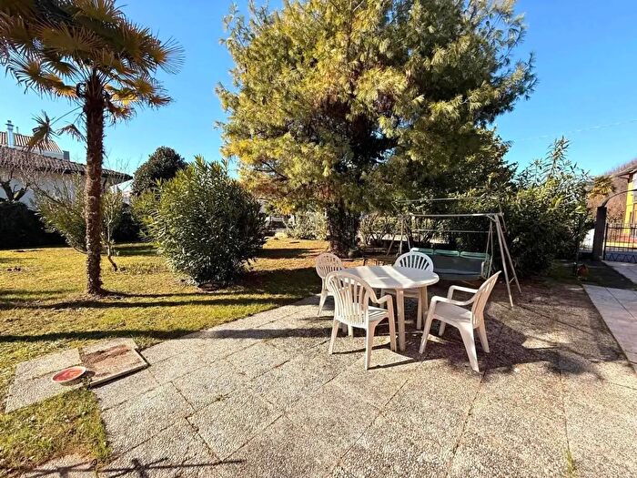 Casa con 5 locali in vendita in Martellago