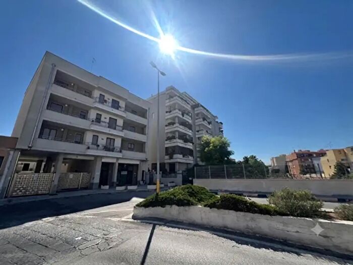 Appartamento trilocale in vendita in Via Ponte Ferroviario, Brindisi