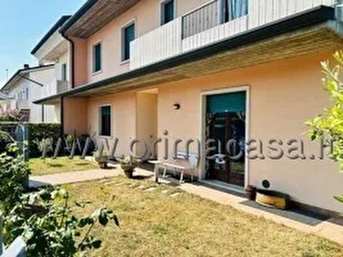 Appartamento con 5 locali in vendita in Corso Vittorio Emanuele, Villafranca Di Verona