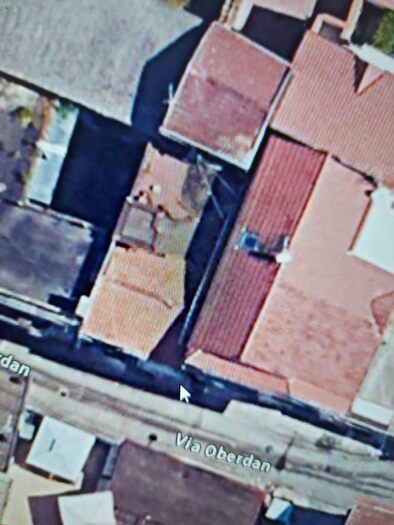 Casa con 6 locali in vendita in Via Oberdan, Baronissi