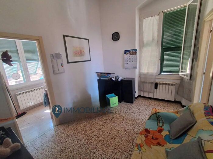 Appartamento trilocale in vendita in Via del Canaletto, La Spezia