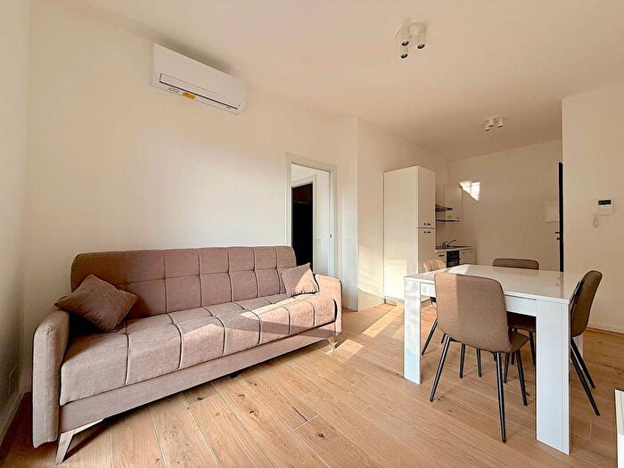 Appartamento bilocale in affitto in Via Cuore Immacolato di Maria, Vigentino Fatima, Milano