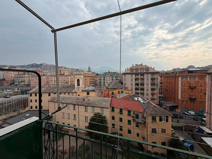 Appartamento bilocale in affitto in Corso Sardegna, San Fruttuoso, Genova
