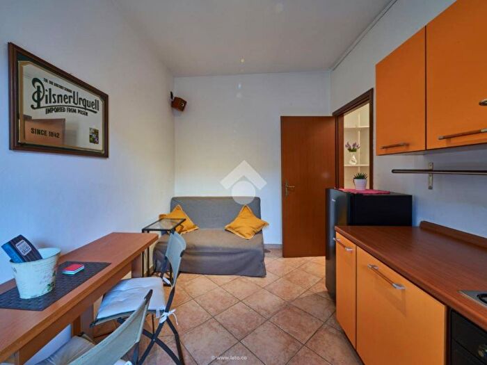 Appartamento bilocale in affitto in Via Savona, Solari, Milano