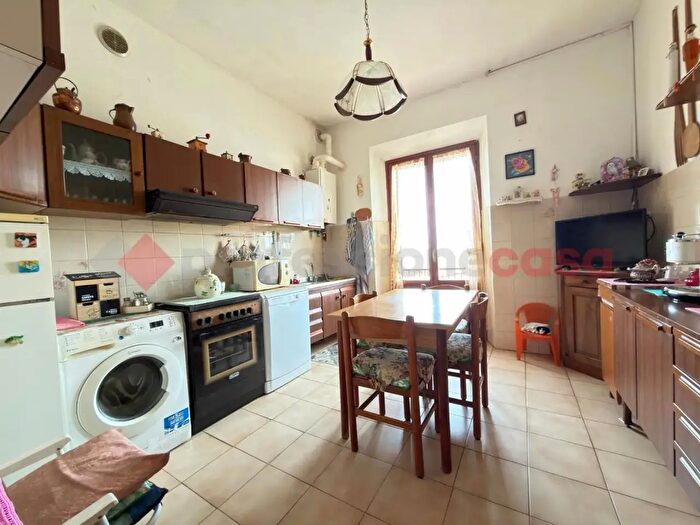 Appartamento quadrilocale in vendita in Loc Agazzi, Arezzo