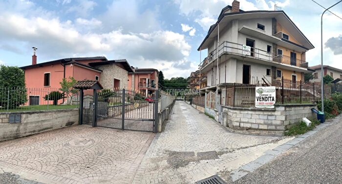 Casa quadrilocale in vendita in Avellino