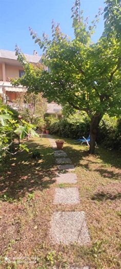 Appartamento con 8 locali in affitto in Grosseto