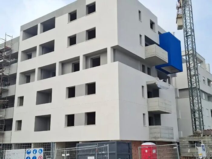 Appartamento bilocale in vendita in Via Argonne, Parma