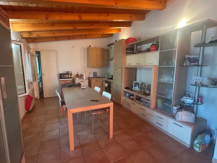 Appartamento con 5 locali in vendita in Bottrighe Strada Chieppara, Adria